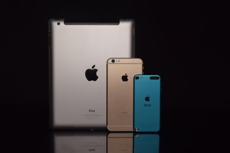 What Apple’s Addition of Two Really Popular iPhones to Its Obsolete List Means for the Users
